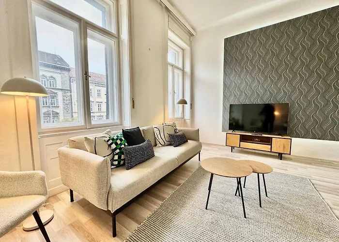 Appartement The Grand Loft- Bajcsy