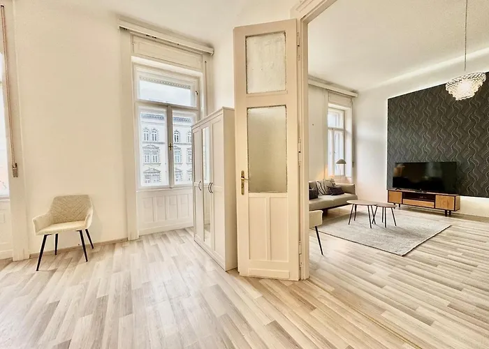 Apartamento The Grand Loft- Bajcsy